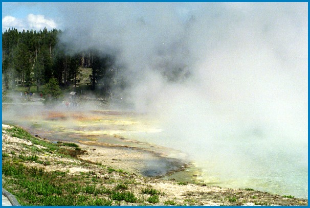 Yellowstone Hot Springs 01